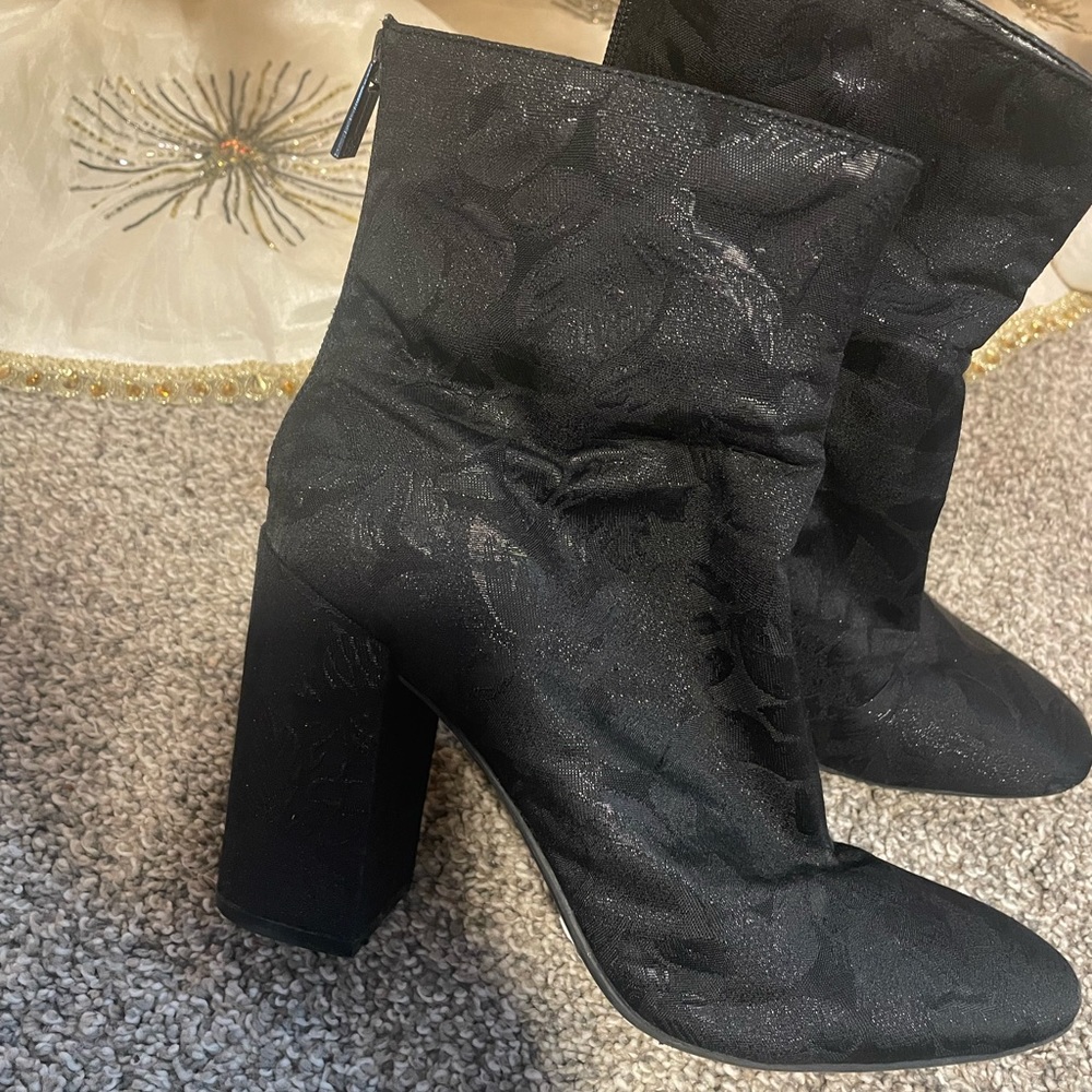 Jessica Simpson boots - Picture 2 of 9